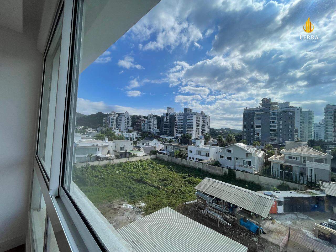 Riva Praia Brava Apartamento com 3 quartos, Praia Brava: 