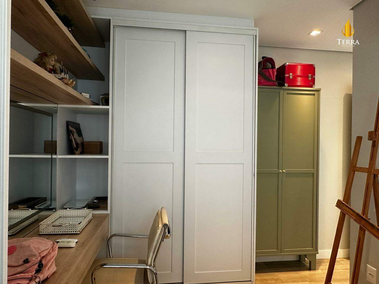 Edifício Marettimo Residencial Apartamento com 3 quartos, Centro: 