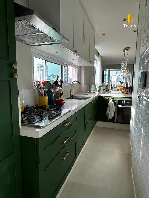 Edifício Marettimo Residencial Apartamento com 3 quartos, Centro: 
