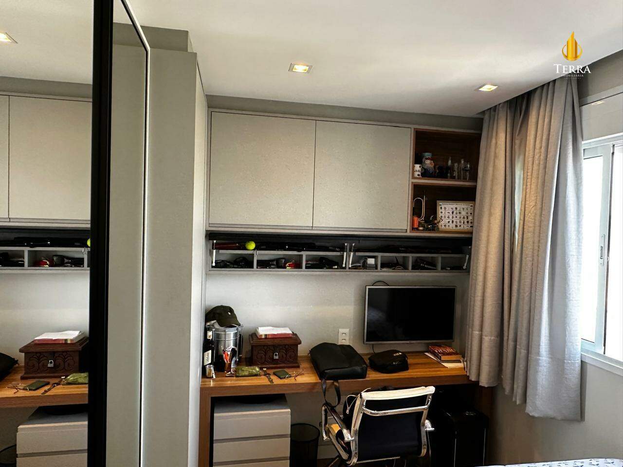 Edifício Marettimo Residencial Apartamento com 3 quartos, Centro: 