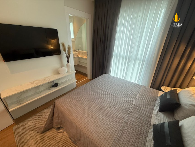 Skyline Tower Apartamento com 3 quartos, Pioneiros: 