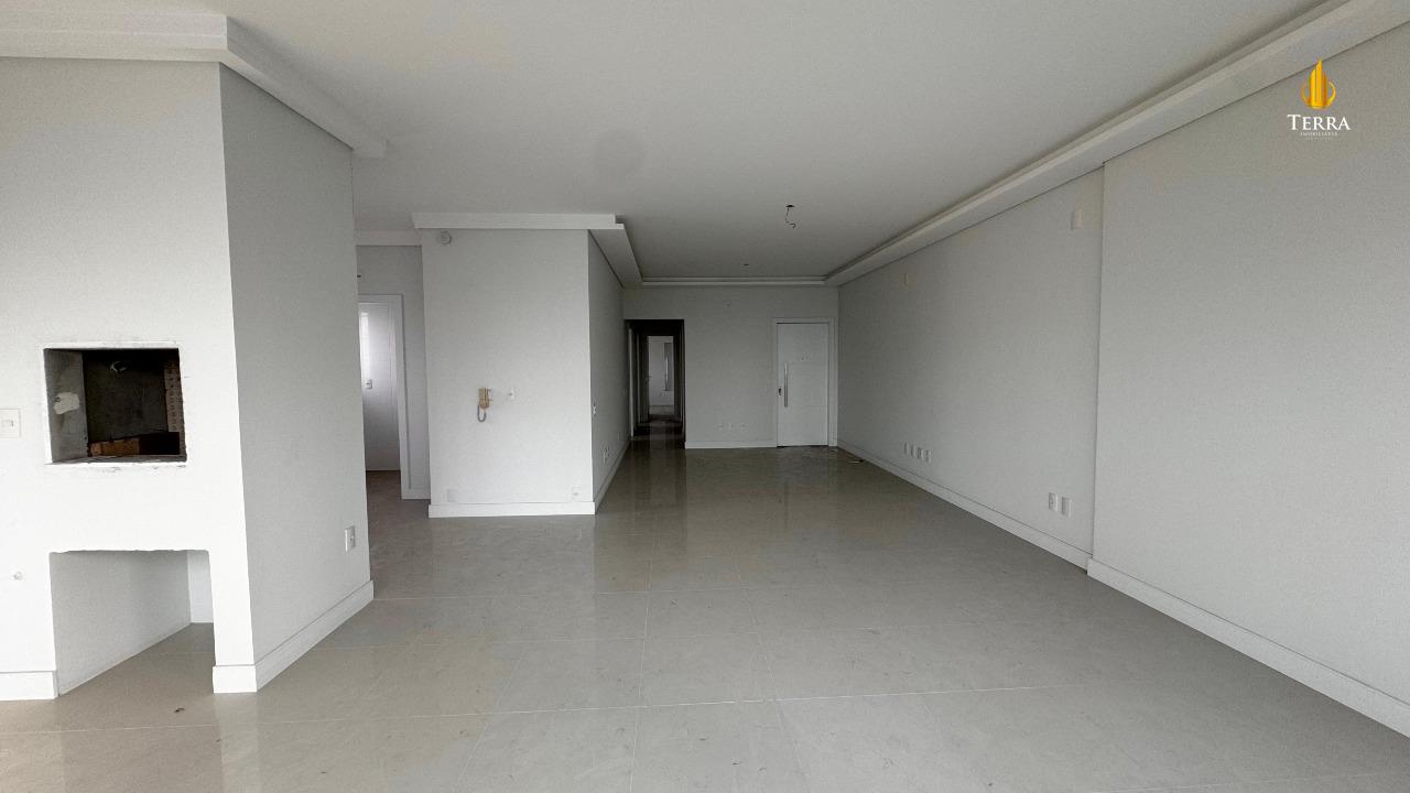 Porto da Barra Apartamento com 3 quartos, Centro: 