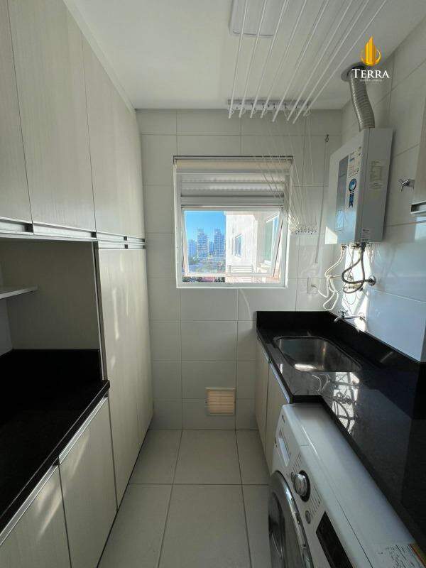 Aloha Home Resort Apartamento com 3 quartos, Praia Brava: 