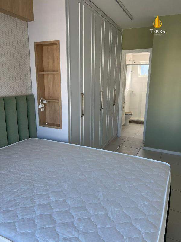 Aloha Home Resort Apartamento com 3 quartos, Praia Brava: 