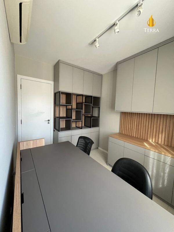 Aloha Home Resort Apartamento com 3 quartos, Praia Brava: 