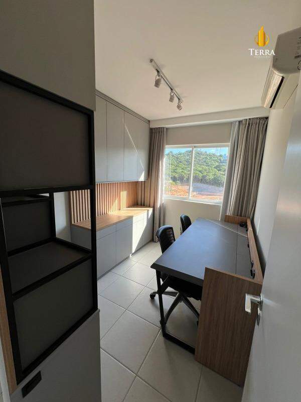 Aloha Home Resort Apartamento com 3 quartos, Praia Brava: 