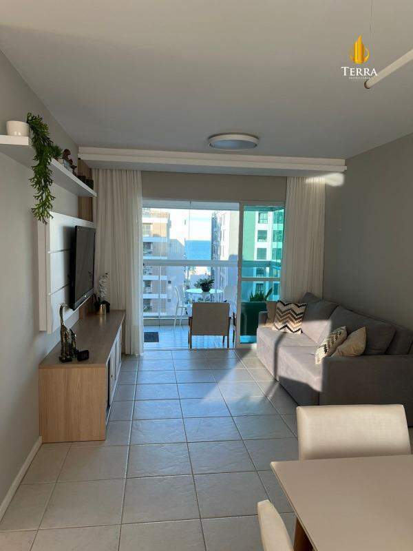 Aloha Home Resort Apartamento com 3 quartos, Praia Brava: 