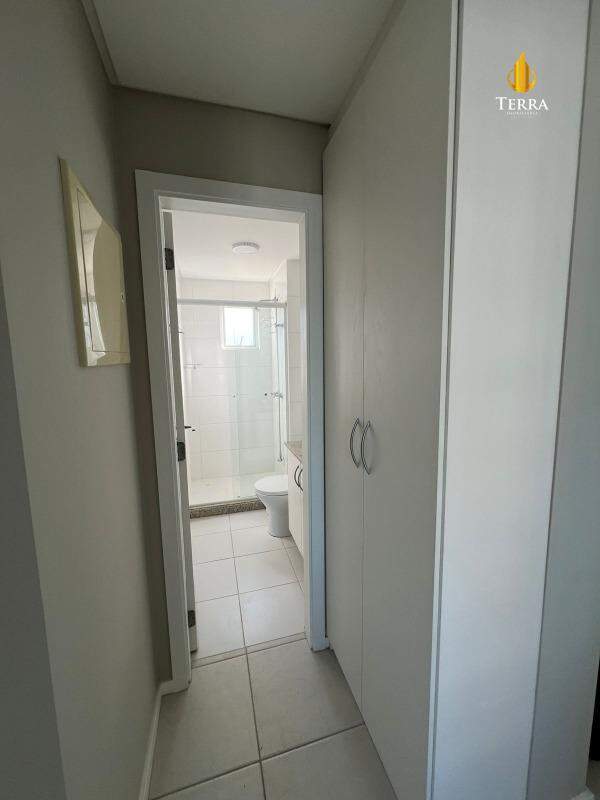 Aloha Home Resort Apartamento com 3 quartos, Praia Brava: 