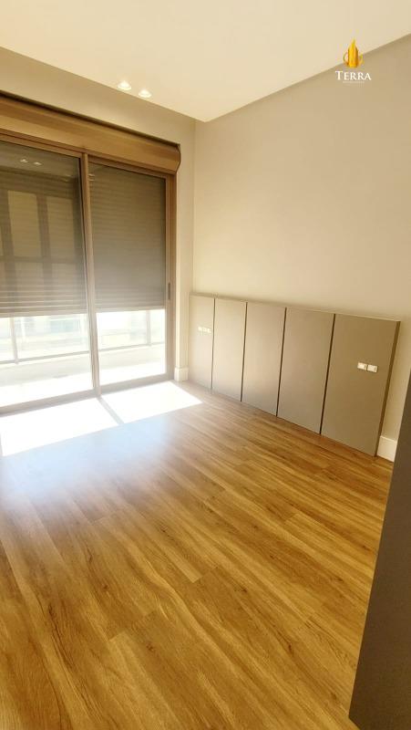 Ocean Wind Praia Brava Apartamento com 3 quartos, Praia Brava: