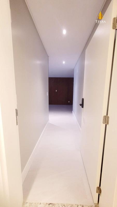 Ocean Wind Praia Brava Apartamento com 3 quartos, Praia Brava: 