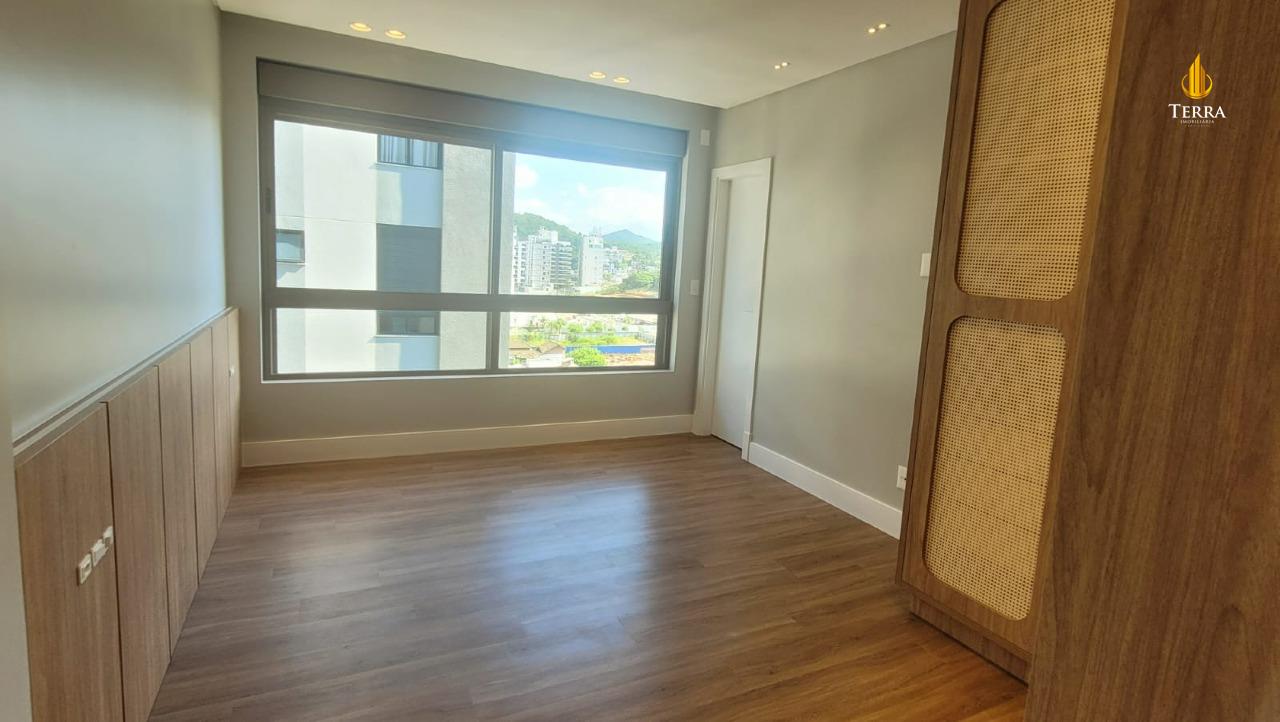 Ocean Wind Praia Brava Apartamento com 3 quartos, Praia Brava: