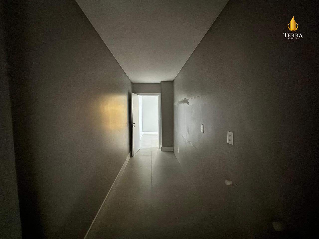 Ocean Wind Praia Brava Apartamento com 3 quartos, Praia Brava: 