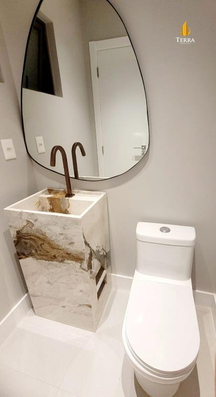 Ocean Wind Praia Brava Apartamento com 3 quartos, Praia Brava: