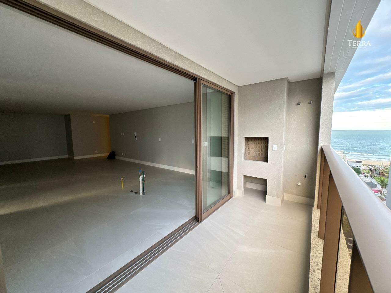 Ocean Wind Praia Brava Apartamento com 3 quartos, Praia Brava: 