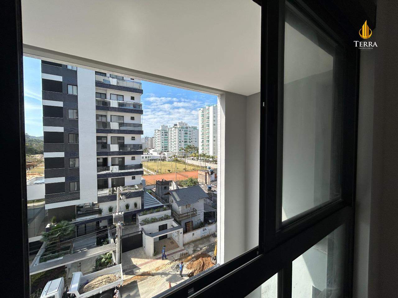 Brava Select Apartamento com 3 quartos, Praia Brava: 