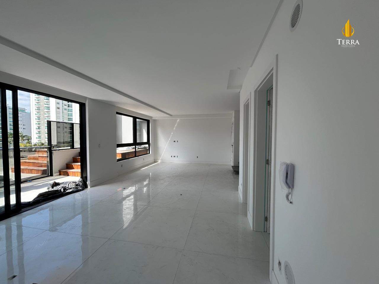 Brava Select Apartamento com 3 quartos, Praia Brava: 