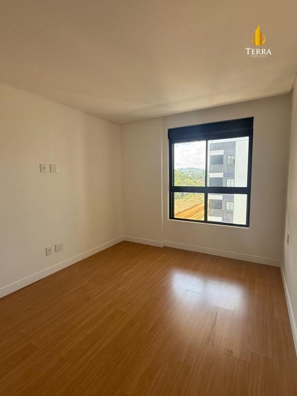 Brava Select Apartamento com 3 quartos, Praia Brava: 