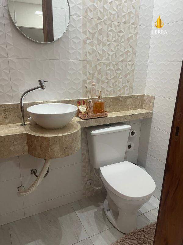  Casa com 2 quartos, Fazendinha: 