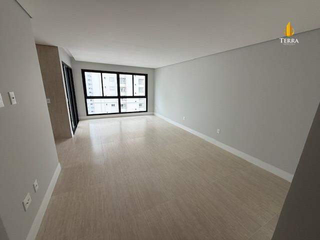 Edifício Residencial Hannover Apartamento com 3 quartos, Centro: 