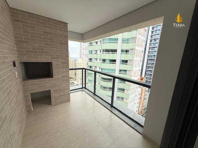 Edifício Residencial Hannover Apartamento com 3 quartos, Centro: 