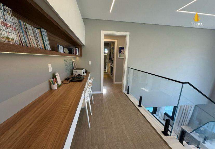 Colinas de Camboriú Village Casa em Condomínio com 4 quartos, Colinas de Camboriu: 