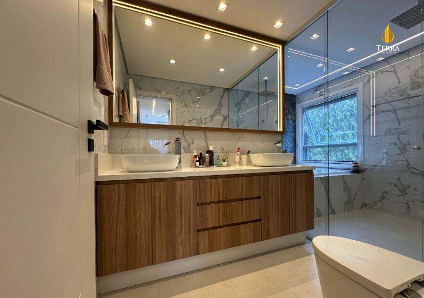 Colinas de Camboriú Village Casa em Condomínio com 4 quartos, Colinas de Camboriu: 