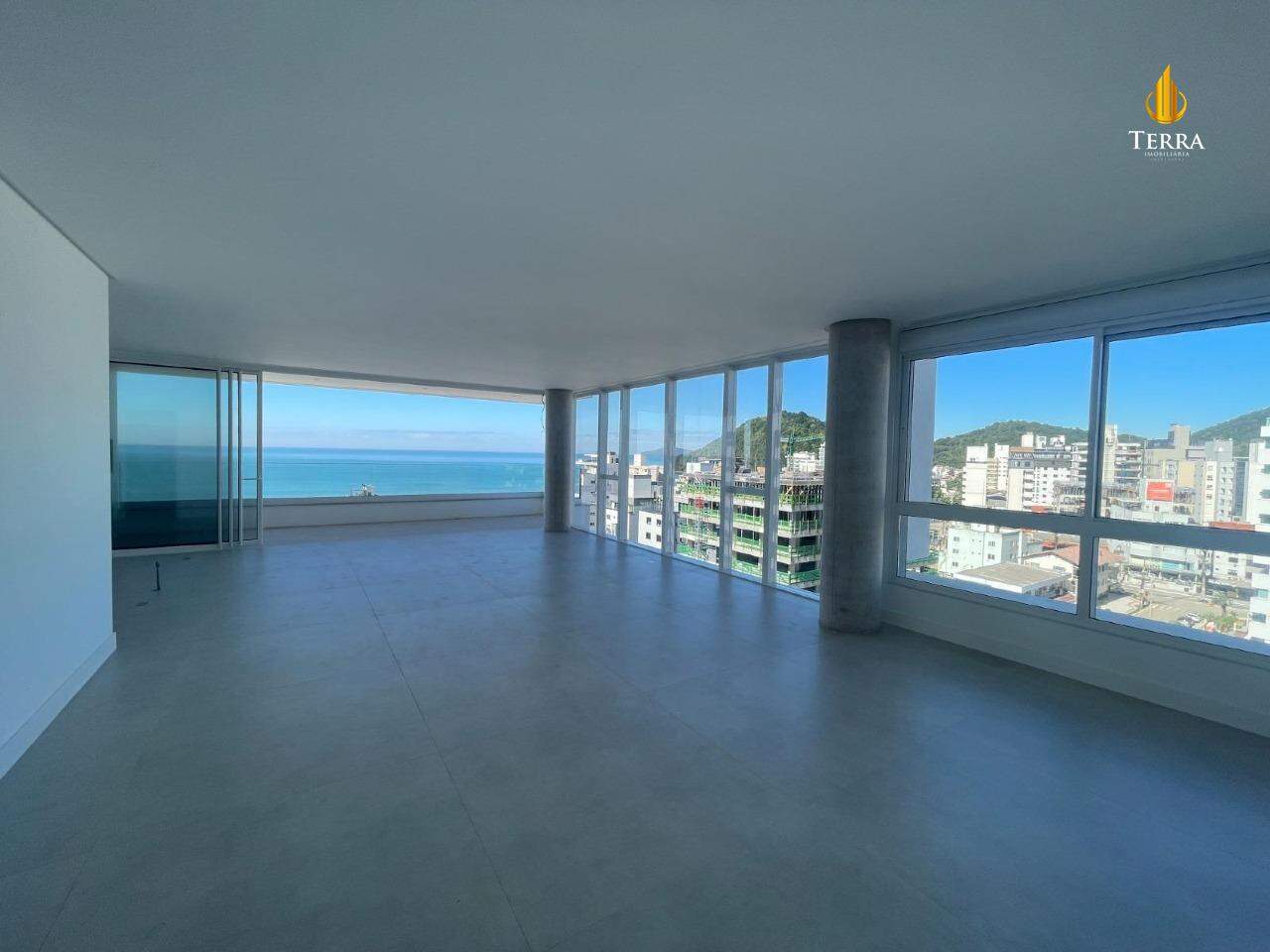 Riva Praia Brava Apartamento com 3 quartos, Praia Brava: 