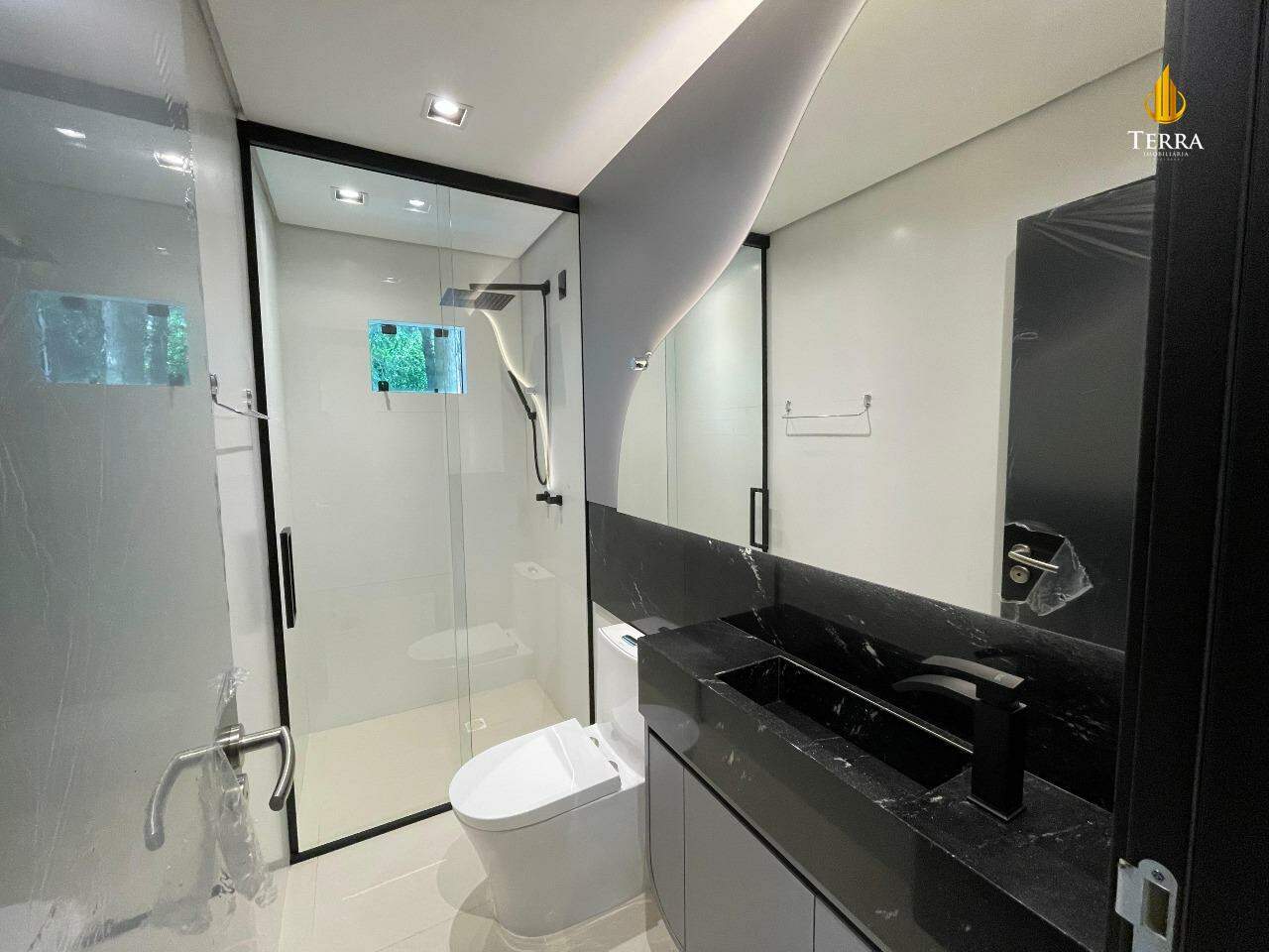 Splendid Etoile Residence Apartamento com 3 quartos, Cabeçudas: 