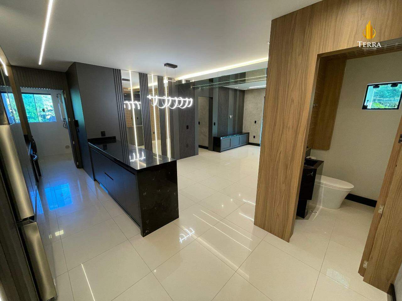 Splendid Etoile Residence Apartamento com 3 quartos, Cabeçudas: