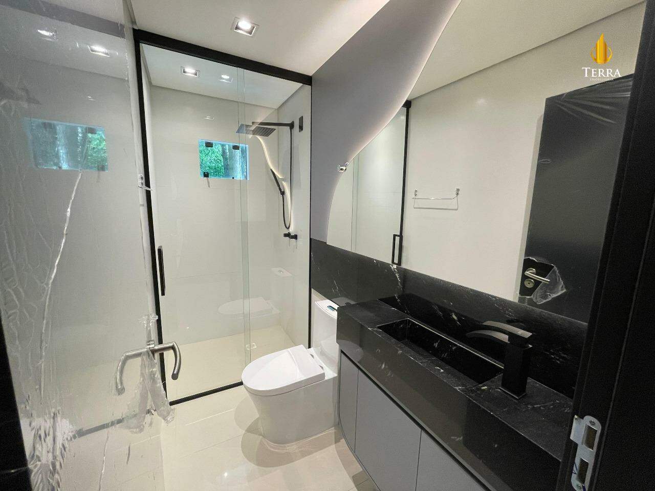 Splendid Etoile Residence Apartamento com 3 quartos, Cabeçudas: 