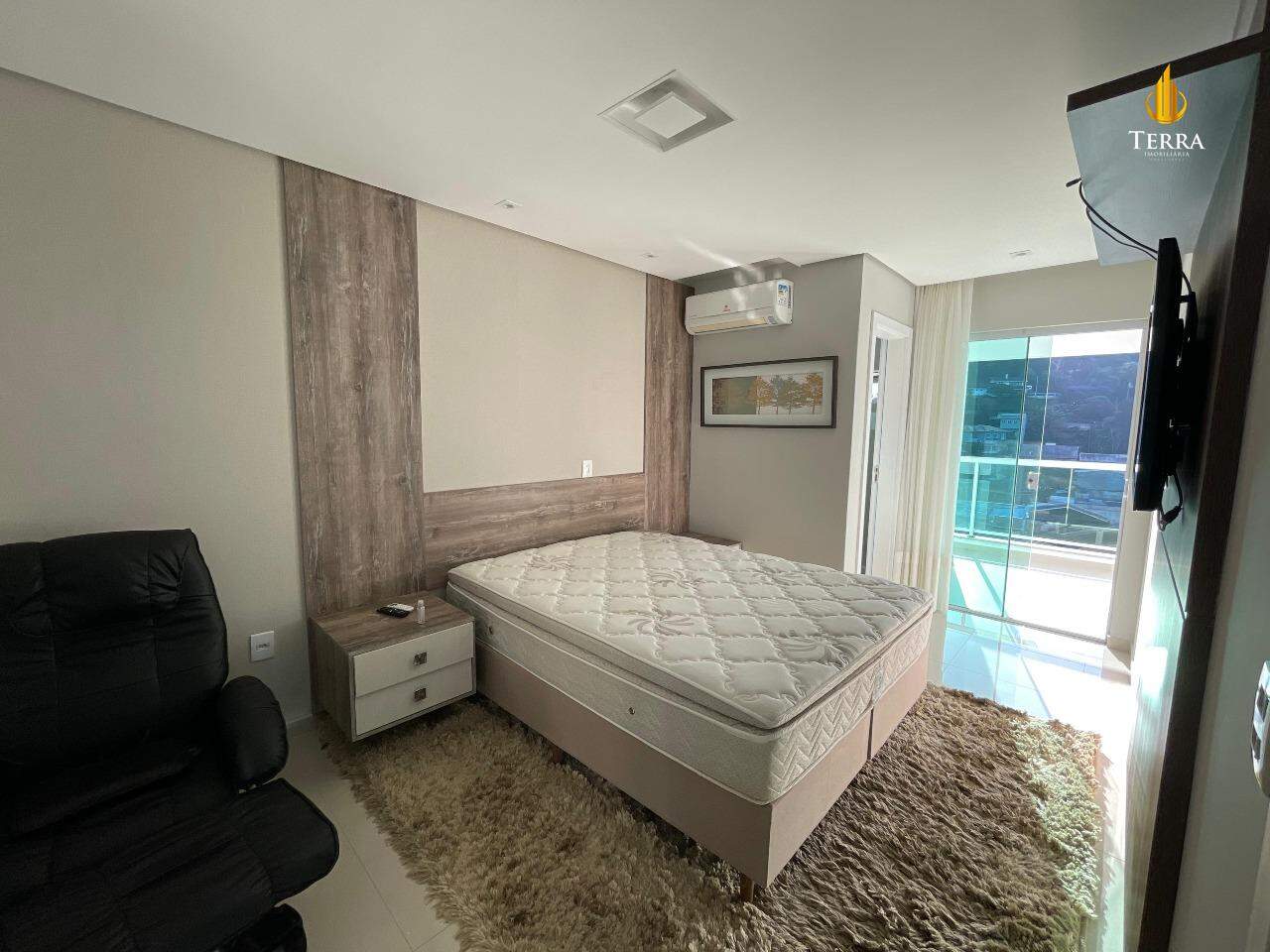 Splendid Etoile Residence Apartamento com 3 quartos, Cabeçudas: 