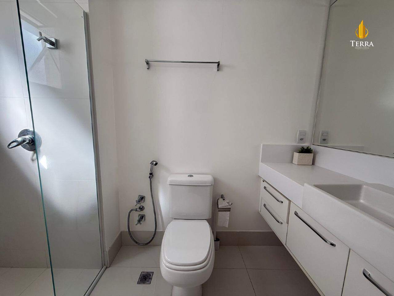 Le Majestic Residence Apartamento com 4 quartos, Centro: 