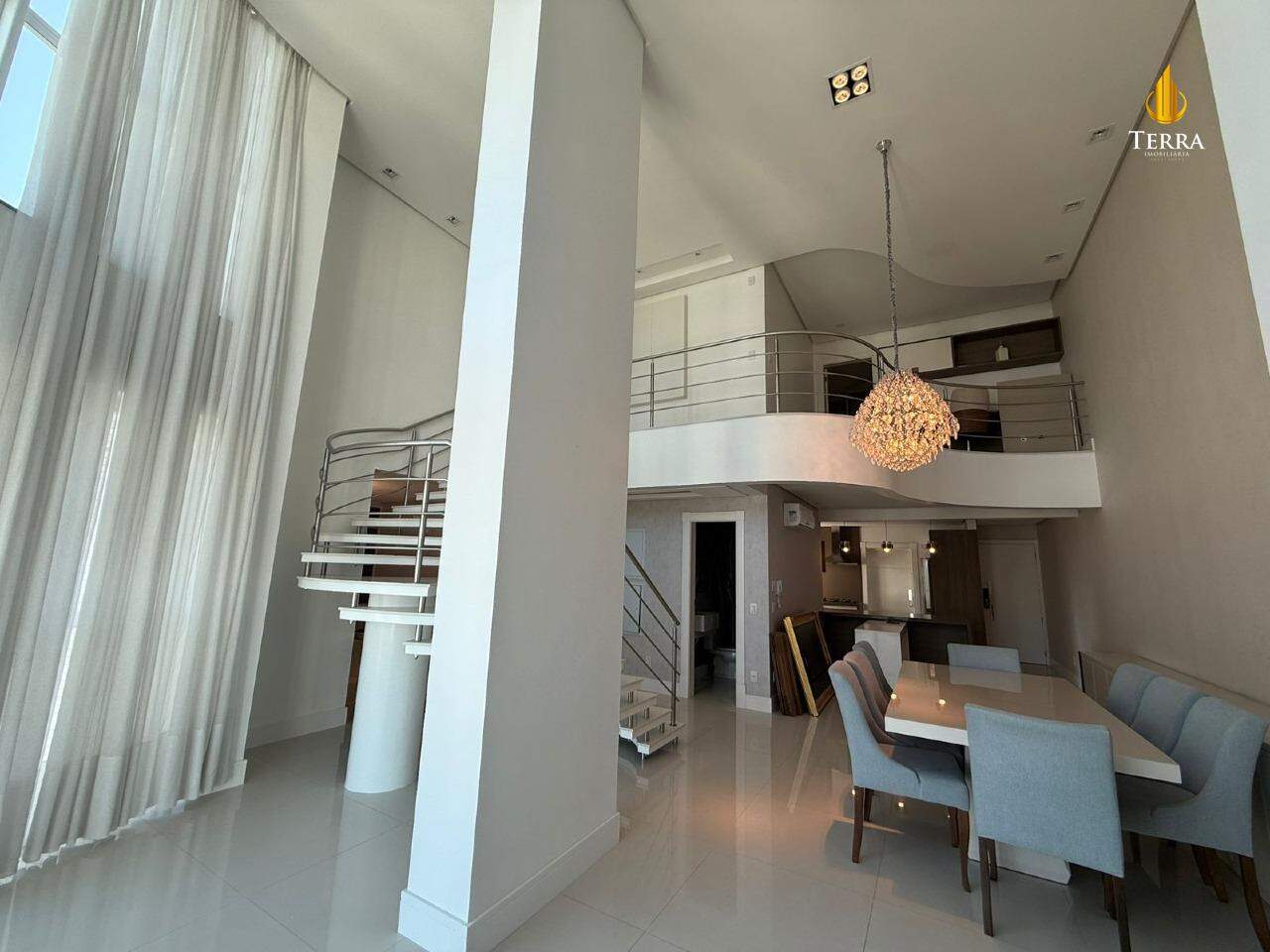 Le Majestic Residence Apartamento com 4 quartos, Centro: 