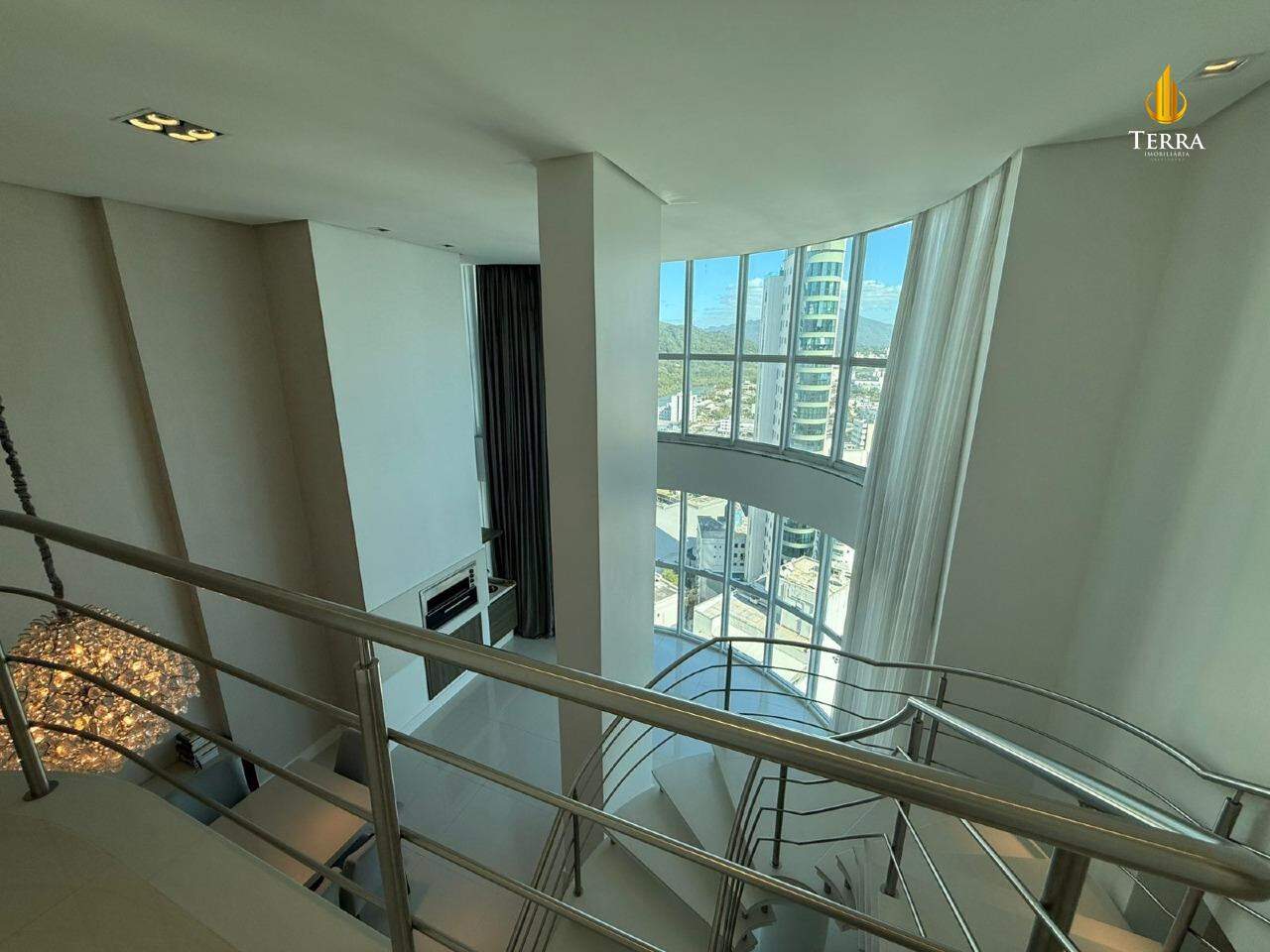 Le Majestic Residence Apartamento com 4 quartos, Centro: 