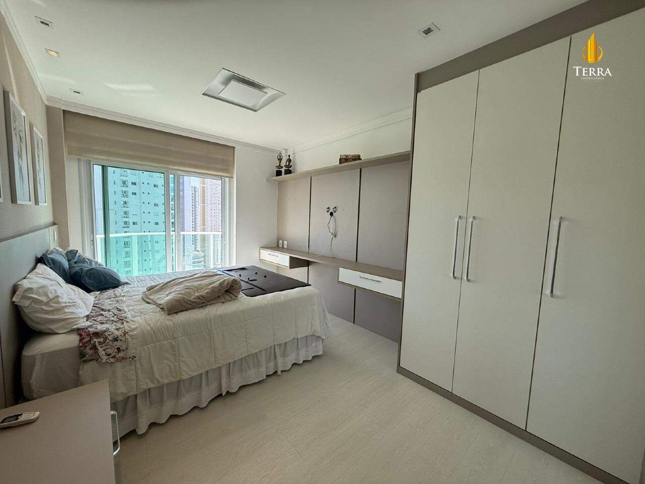 Le Majestic Residence Apartamento com 4 quartos, Centro: 