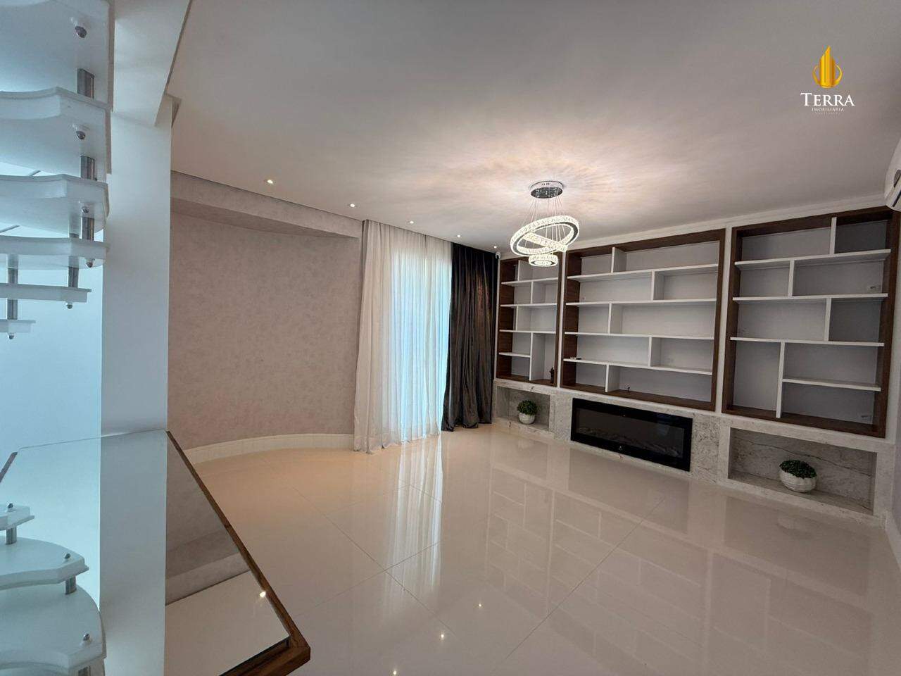Le Majestic Residence Apartamento com 4 quartos, Centro: 