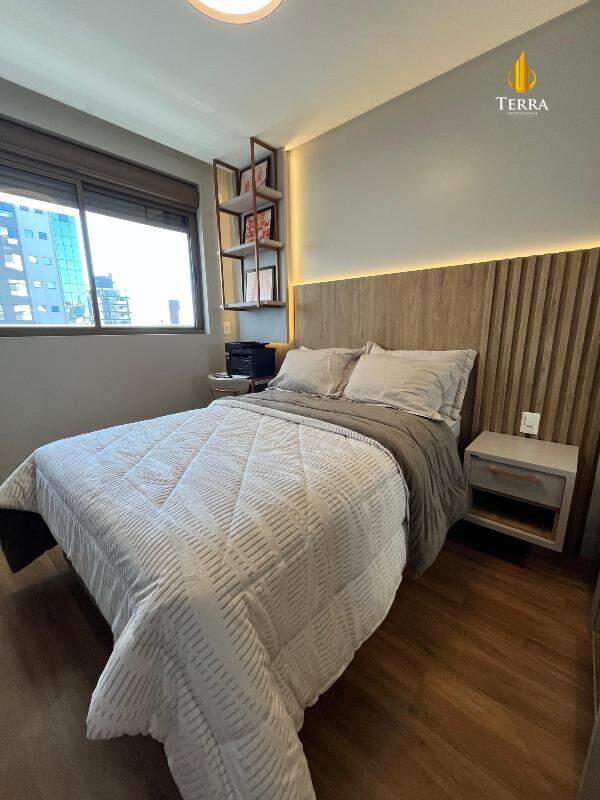 Ocean Wind Praia Brava Apartamento com 3 quartos, Praia Brava: 
