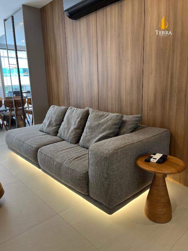 Ocean Wind Praia Brava Apartamento com 3 quartos, Praia Brava: 