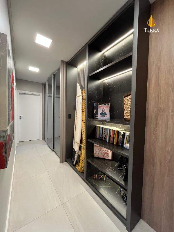Ocean Wind Praia Brava Apartamento com 3 quartos, Praia Brava: 