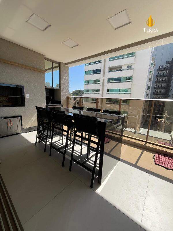Ocean Wind Praia Brava Apartamento com 3 quartos, Praia Brava: 