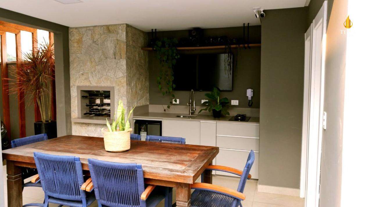  Casa com 3 quartos, Ressacada: 