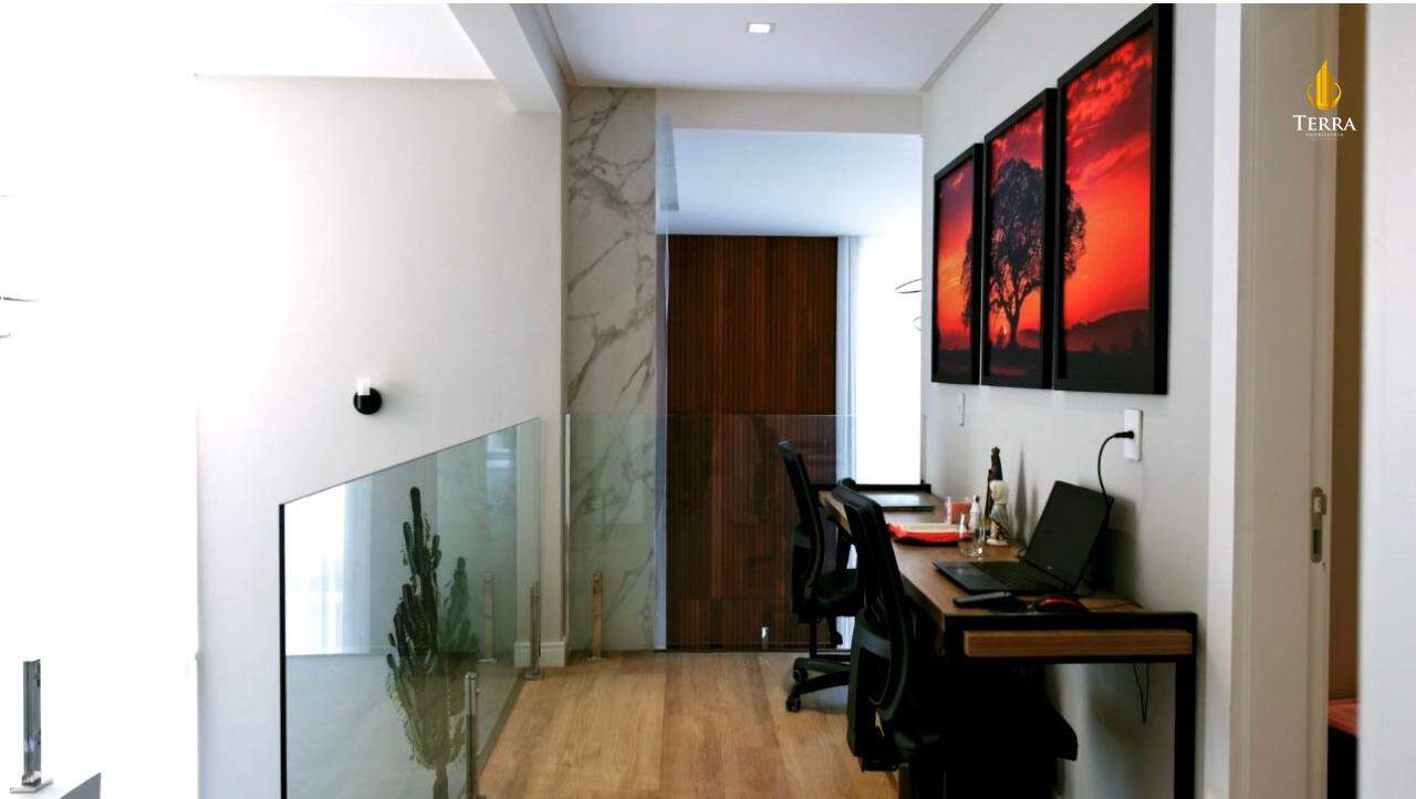  Casa com 3 quartos, Ressacada: 