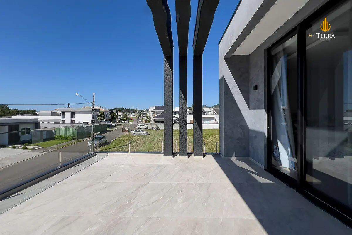 Condomínio Caledônia Private Village Casa em Condomínio com 3 quartos, Santa Regina: 