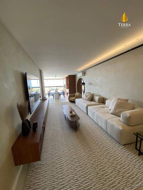 Surfers Paradise Residence Apartamento com 3 quartos, Praia Brava: