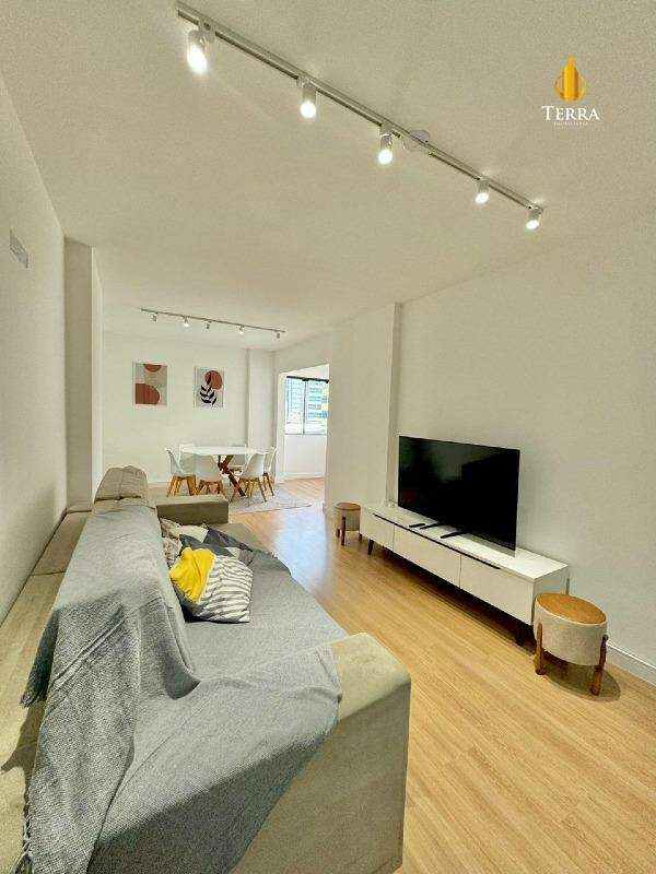 Edifício Dom Gabriel Apartamento com 3 quartos, Centro: