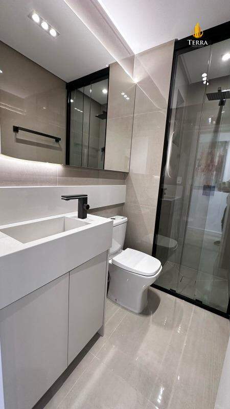  Apartamento com 3 quartos, Centro: 