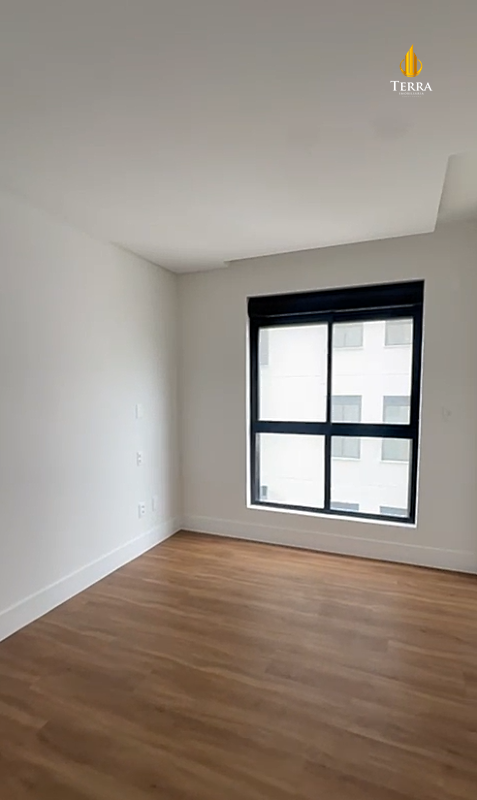 Jk 399 Apartamento com 3 quartos, Praia Brava: 