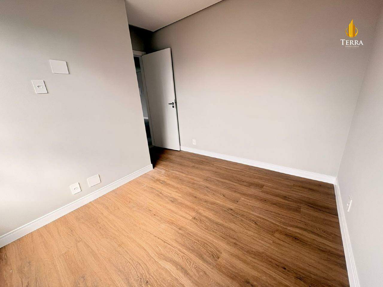 Alameda Jardins Apartamento com 3 quartos, São Judas: 