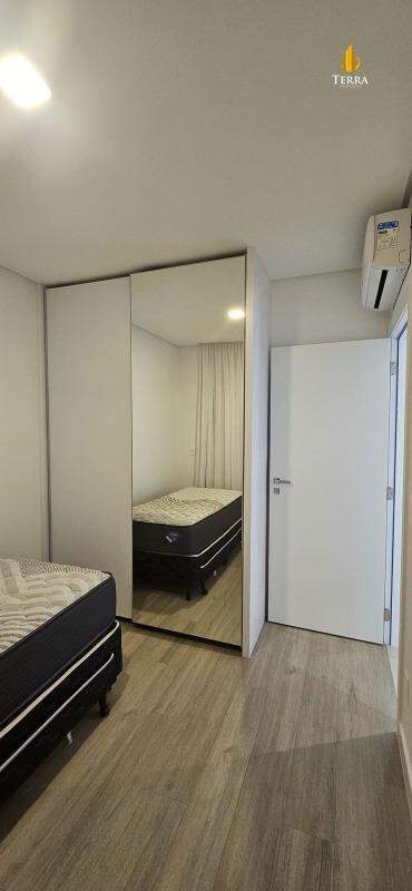 Brava Garden Home Club Apartamento com 2 quartos, Praia Brava: