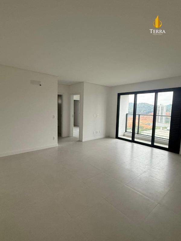 Brava Breeze Residence Apartamento com 2 quartos, Praia Brava: 